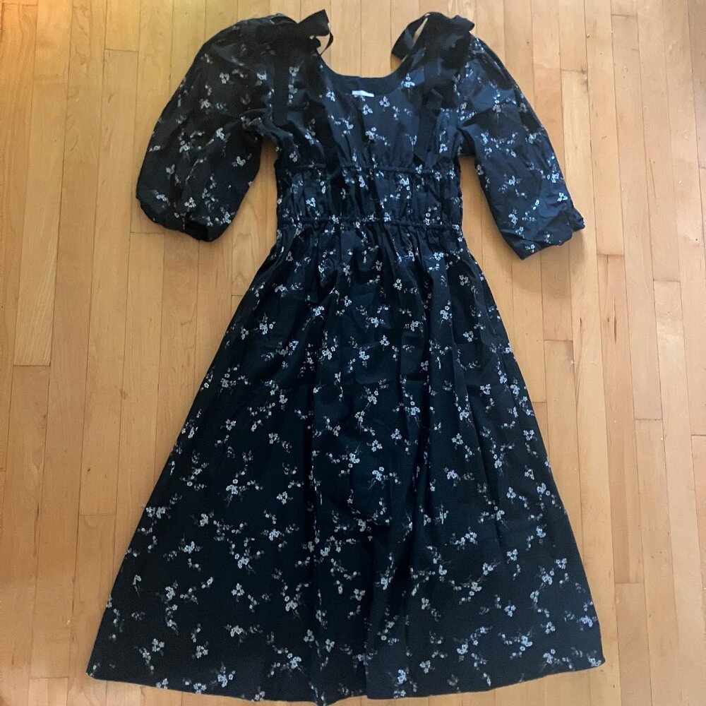 Elegant Black Floral Maxi Dress
